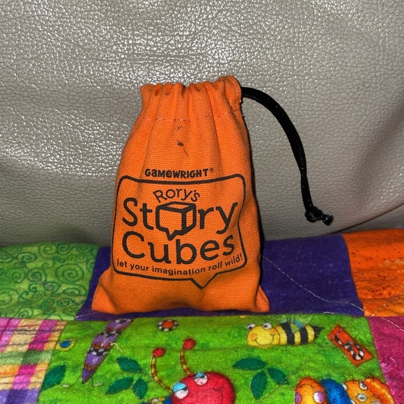 Rory's Story Cubes with Orange Pouch - Picture 6 of 6
